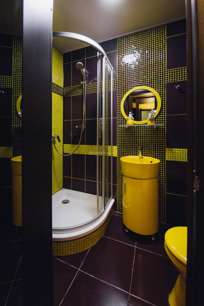 черно-желтая ванная