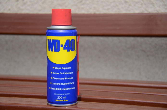 WD-40 против царапин