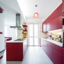 Красный кухонный гарнитур: особенности, виды, сочетания, выбор стиля и штор-4