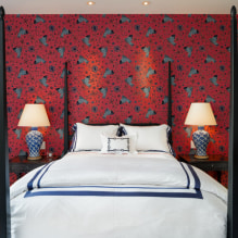 Бордовые обои на стенах: виды, дизайн, оттенки, сочетание с другими цветами, шторами, мебелью-0