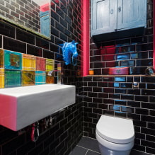 Черная плитка в ванной: дизайн, примеры раскладки, сочетания, фото в интерьере-4