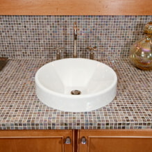 Столешница из плитки: фото в кухне, ванной, цветовая гамма, дизайн, стили-3